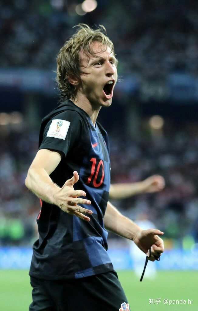 穆勒：我很喜欢看梅西踢球，一直很期待这场对决