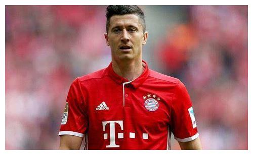 法甲半场：舍瓦利耶神扑，萨利苏进球被吹，巴黎0-0摩纳哥